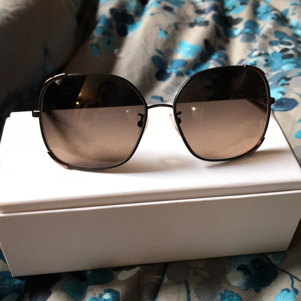 Chloé sunglasses